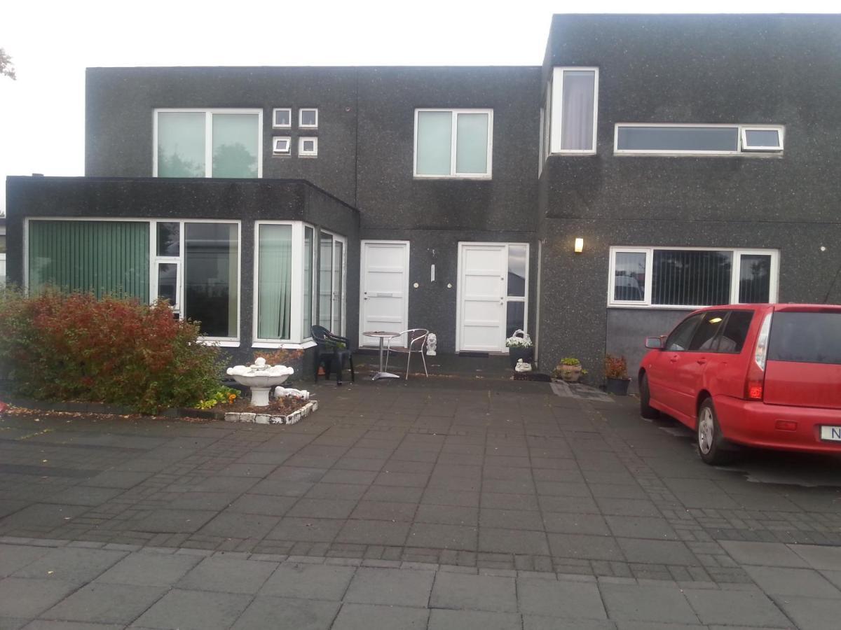 Appartamento Thorshamar - Car Included Reykjavík Esterno foto